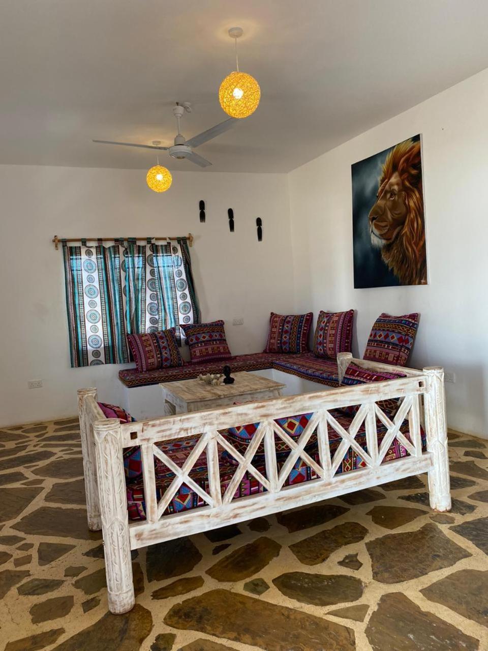 Bed and Breakfast Red Land House Watamu Exteriér fotografie